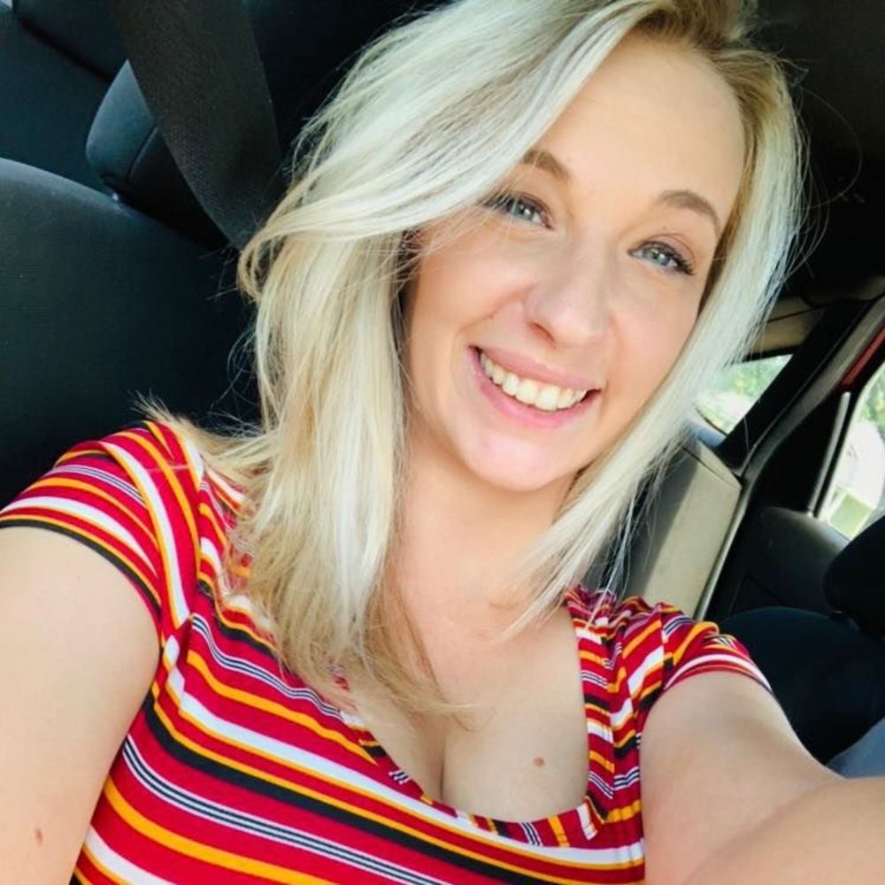 Meet your Posher, Brittany